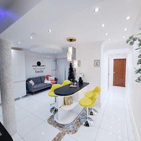 شقة Elegant 2 Bed Garden Flat, London, Paddington! المظهر الخارجي الصورة